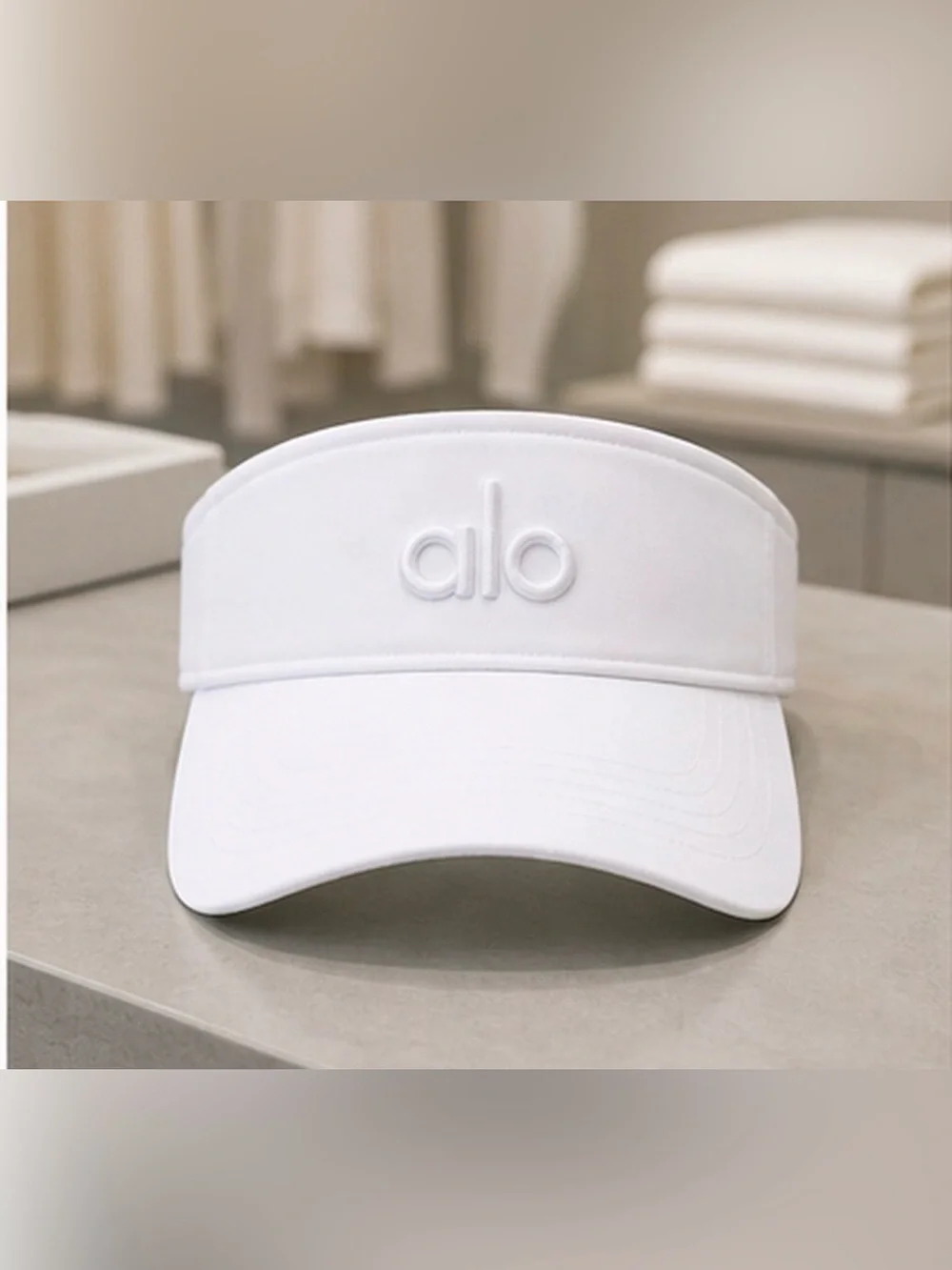 ALO Yoga White Travel Open Top Visor Hat Sporty NWOT